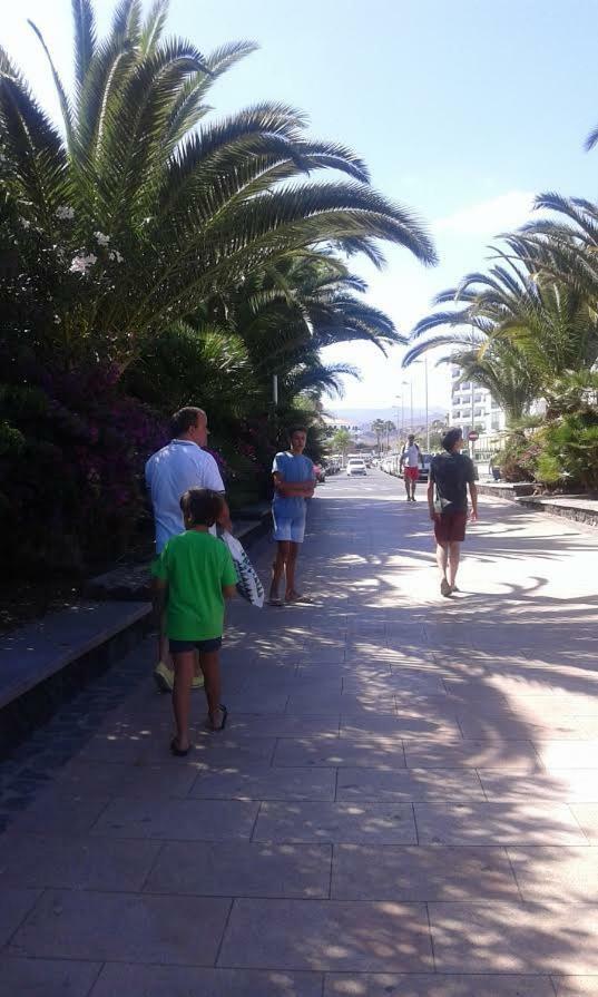 Bungalow Main Street Playa Del Ingles المظهر الخارجي الصورة